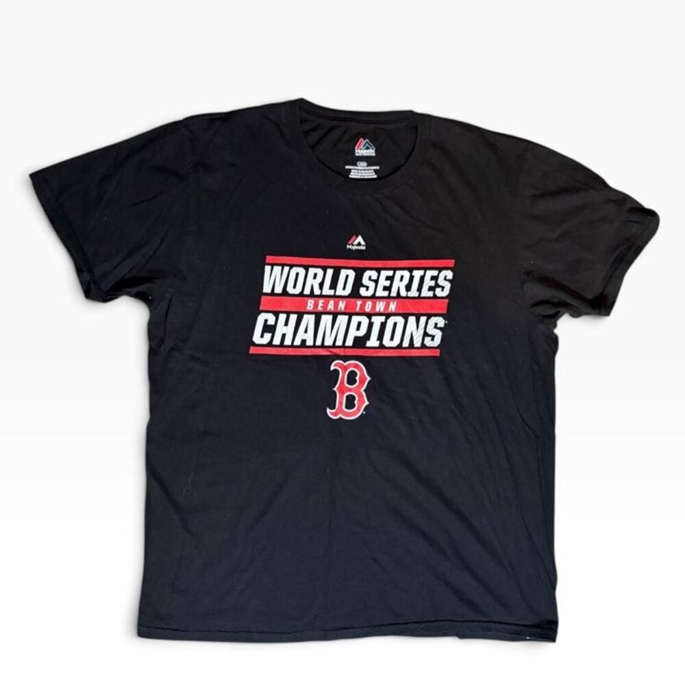 Mlb Men's Black and Grey T-shirt
